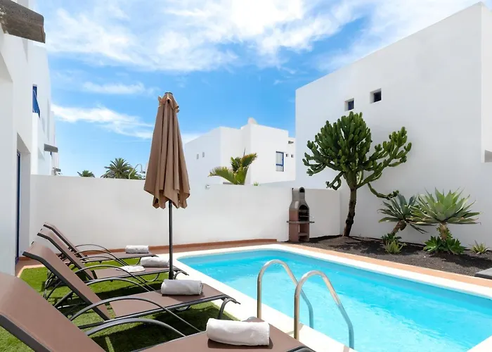 ヴィラ Luxury 3-bedroom With Heated Private Pool - In Marina Rubicon, Playa Blanca, Lanzarote *